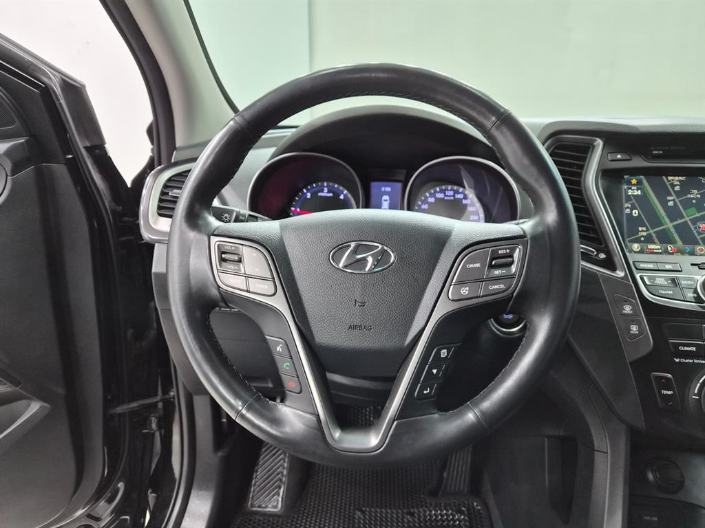 Hyundai Santafe — photo 09