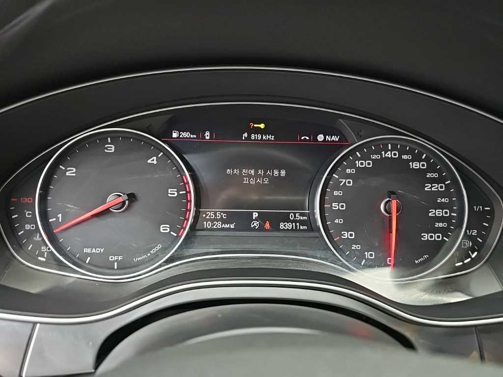 Audi A6 — photo 06