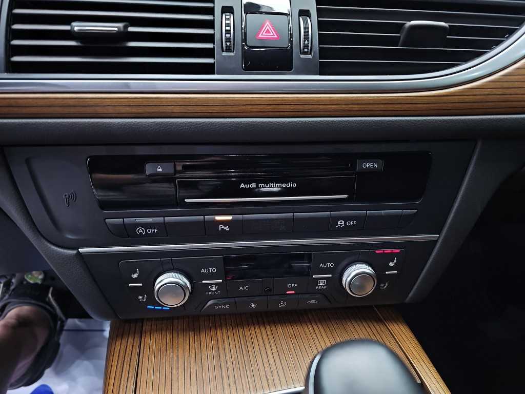 Audi A6 — photo 10