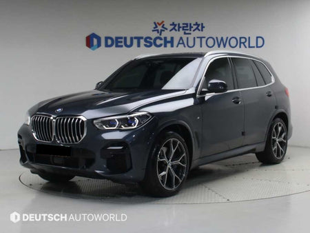 BMW X5 — photo 01