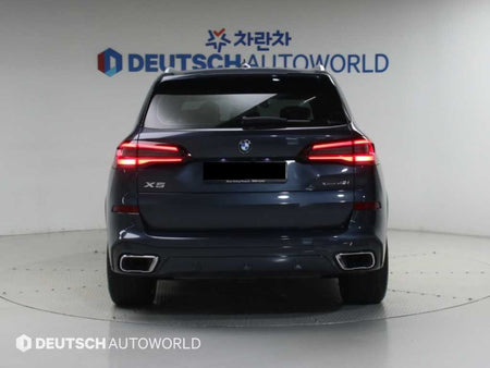 BMW X5 — photo 04