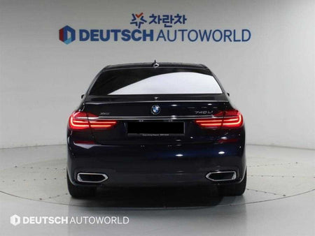 BMW 7-Series — photo 04