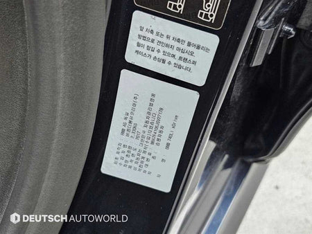 BMW 7-Series — photo 20