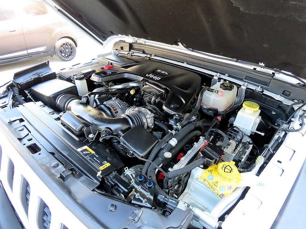 Jeep Gladiator — photo 19