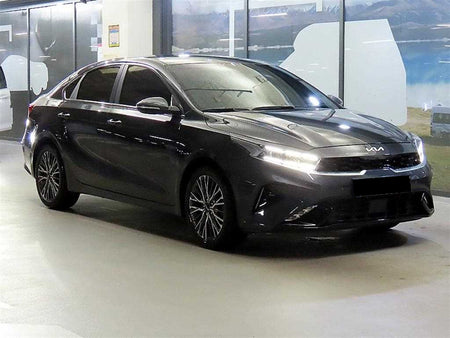 Kia K3 — photo 01