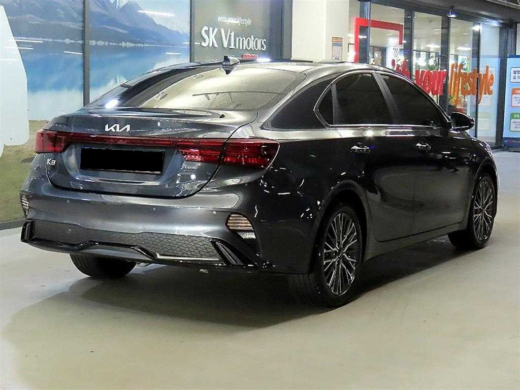 Kia K3 — photo 04