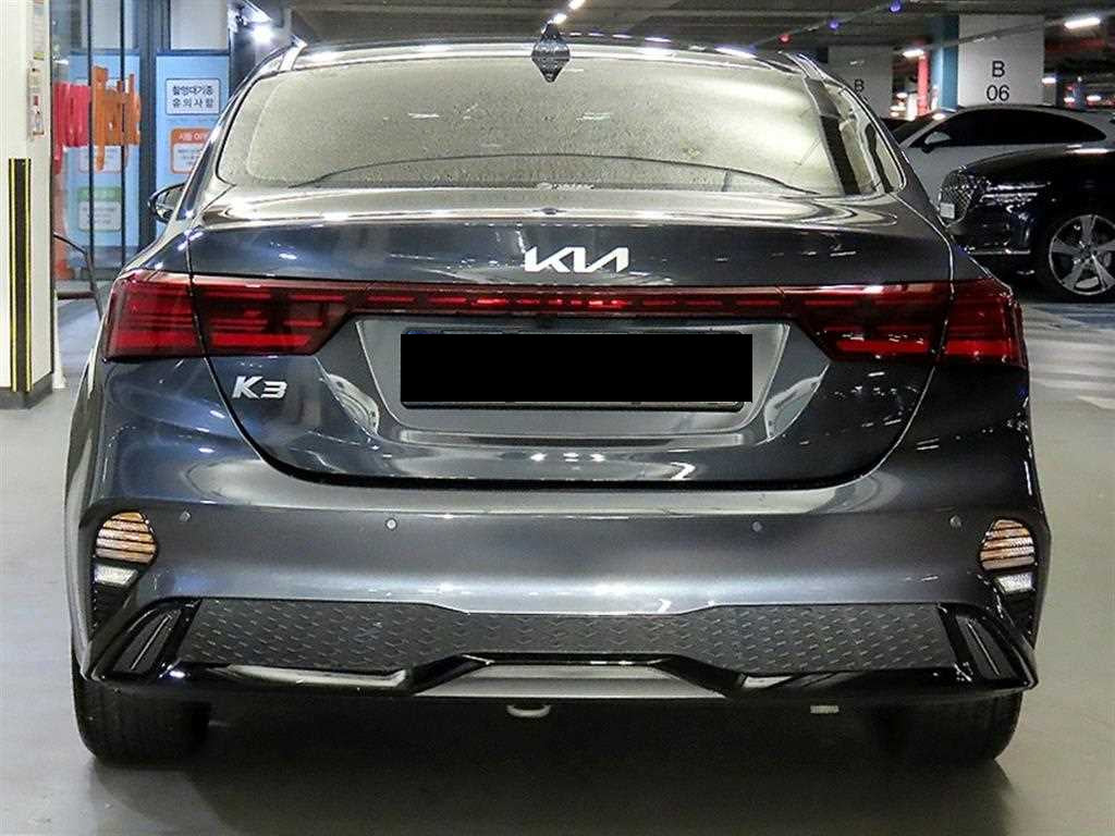 Kia K3 — photo 05