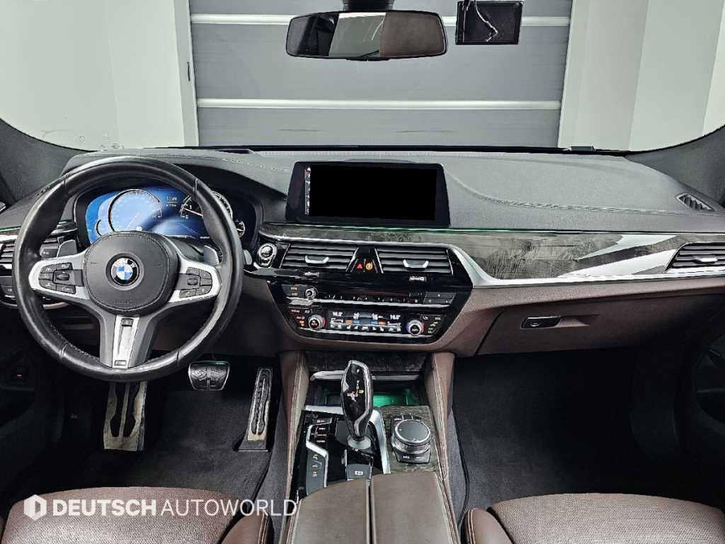 BMW Gran Turismo — photo 07