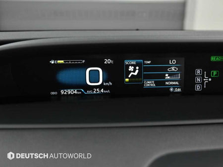 Toyota Prius — photo 08