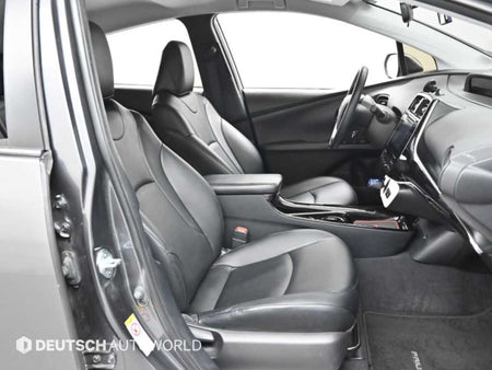 Toyota Prius — photo 10