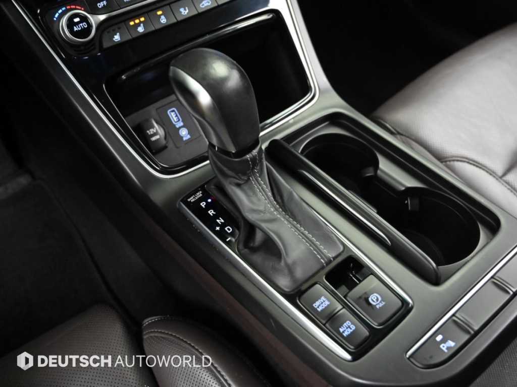Hyundai Grandeur — photo 09