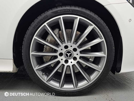 Mercedes-Benz E-Class — photo 05