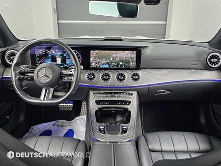 Mercedes-Benz E-Class — photo 07