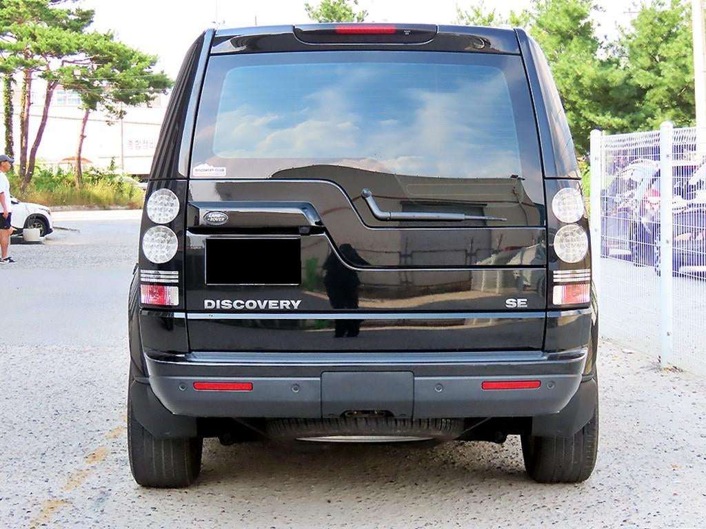 Land Rover Discovery — photo 04