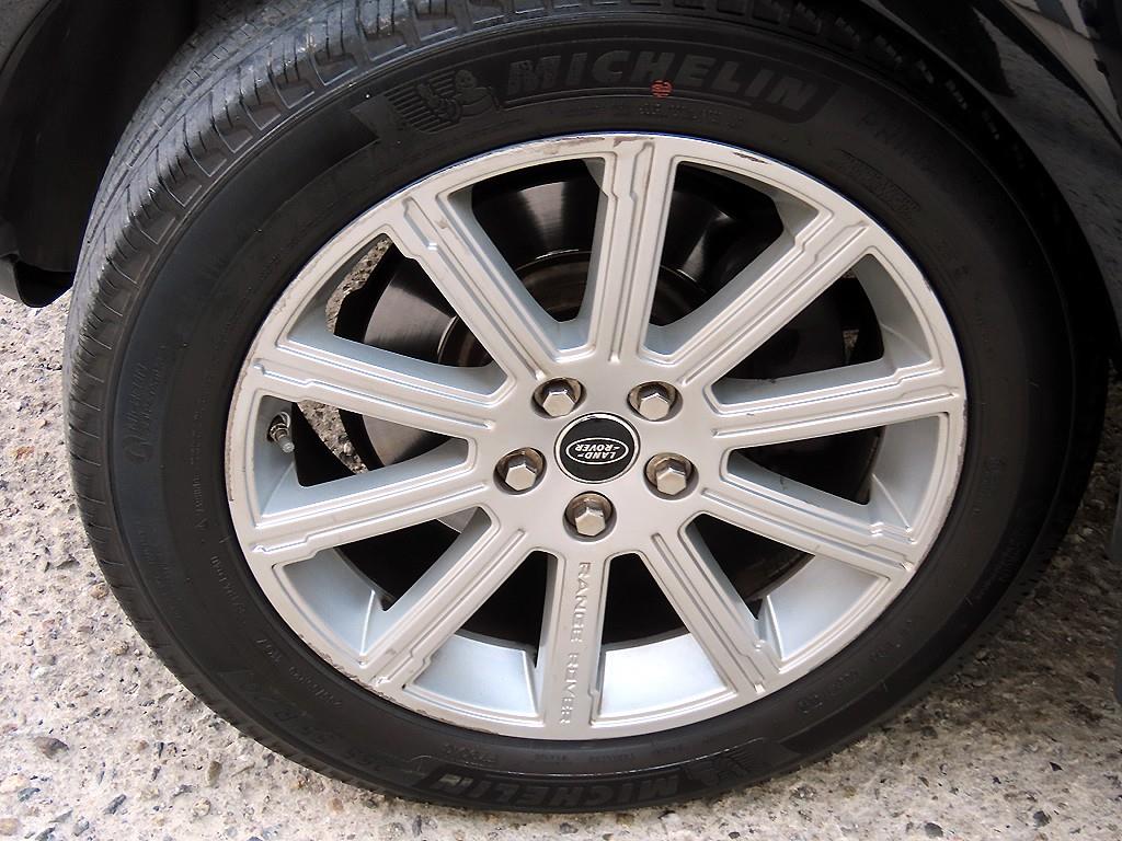 Land Rover Discovery — photo 20