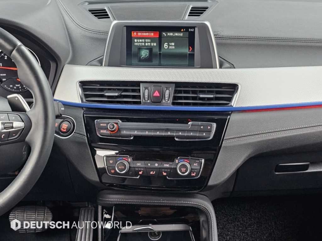 BMW X1 — photo 14