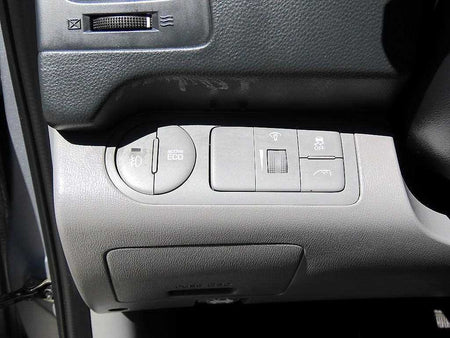 Hyundai Starex — photo 13
