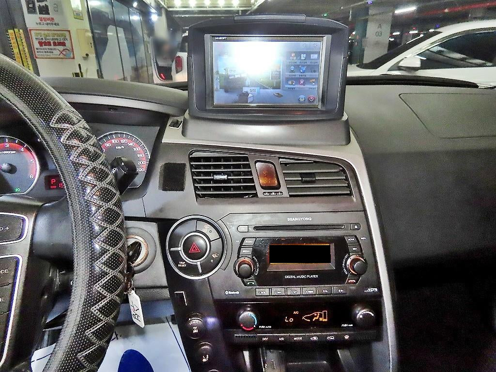 KGM KORANDO — photo 11