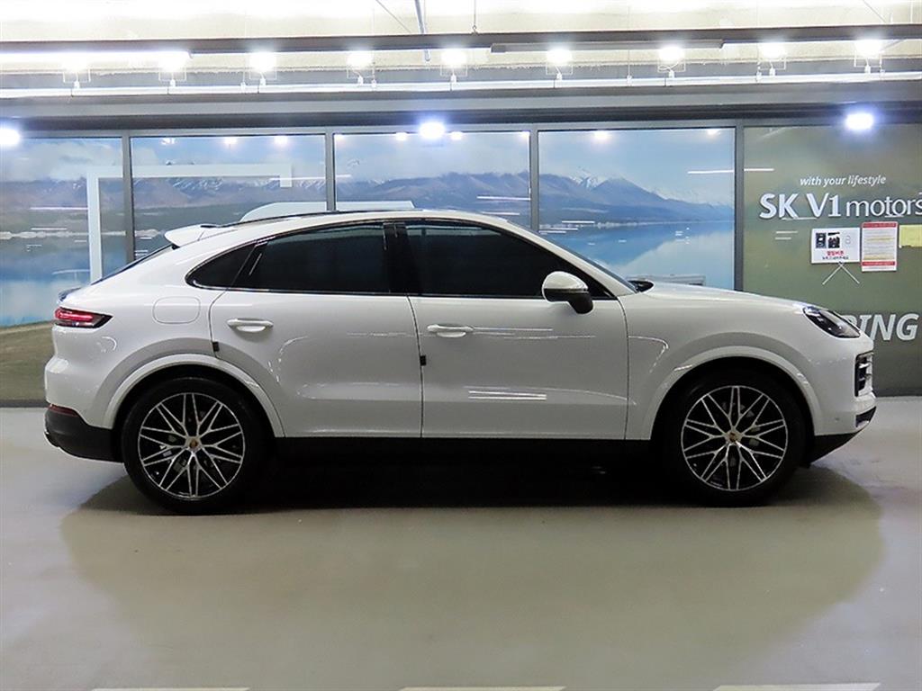 Porsche Cayenne — photo 03