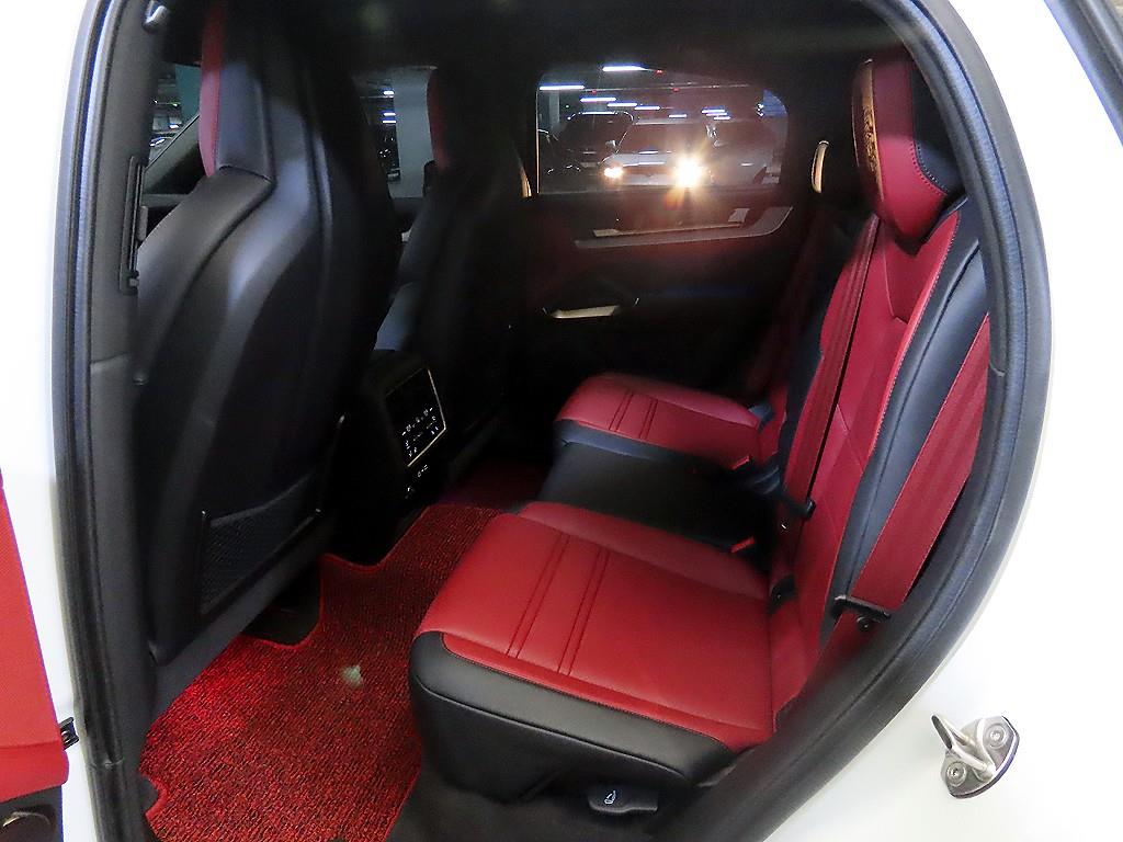 Porsche Cayenne — photo 07