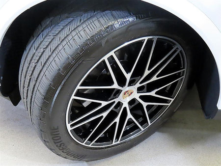 Porsche Cayenne — photo 20
