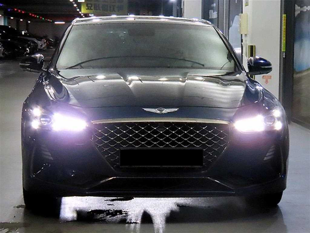 Genesis G70 — photo 02
