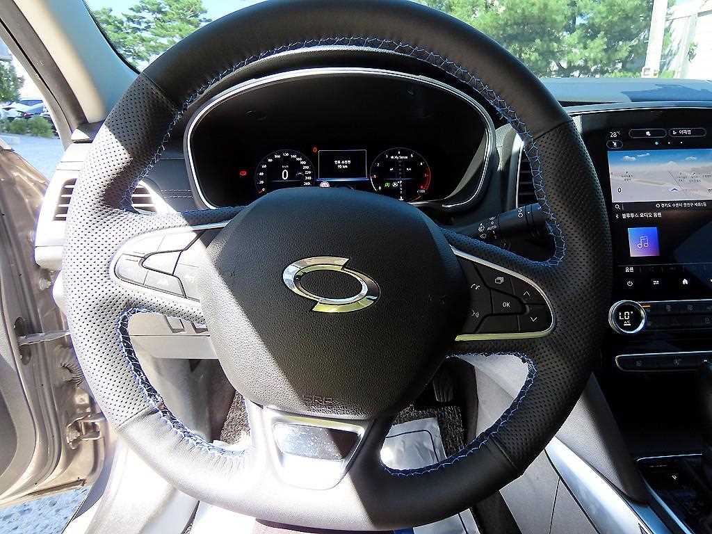 RENAULT SM6 — photo 08