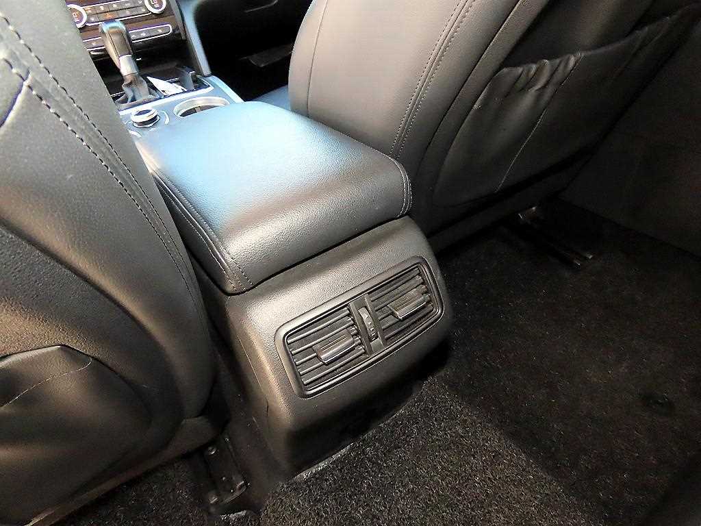 RENAULT SM6 — photo 18