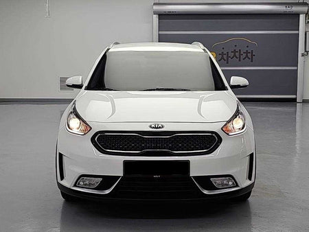Kia Niro — photo 02