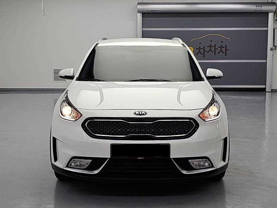 Kia Niro — photo 02