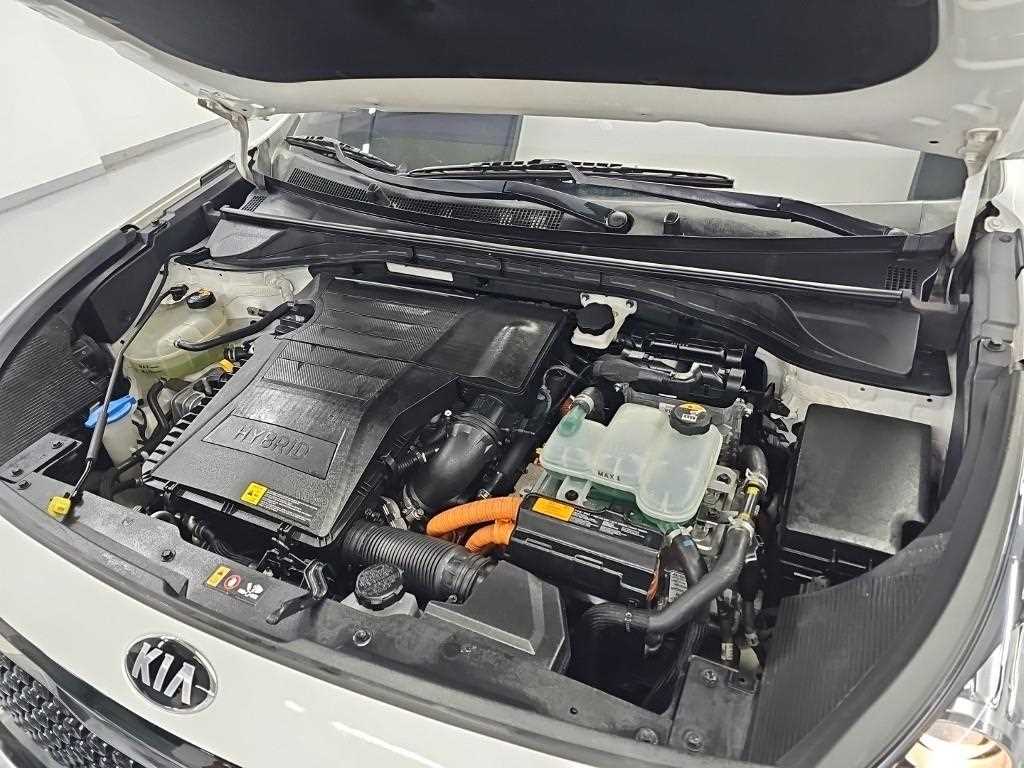 Kia Niro — photo 05