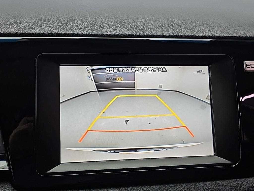 Kia Niro — photo 14