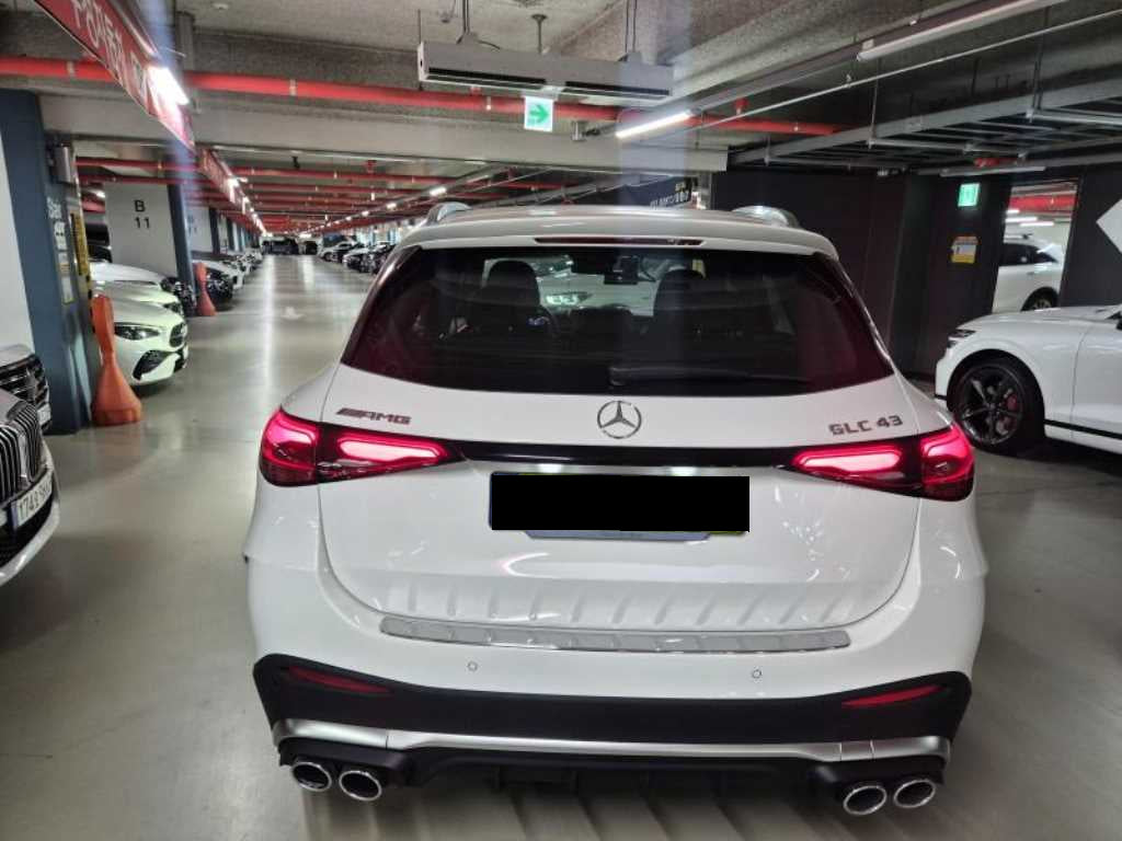 Mercedes-Benz GLC-Class — photo 05