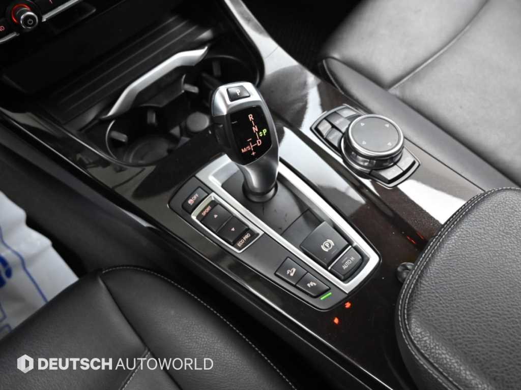 BMW X3 — photo 09