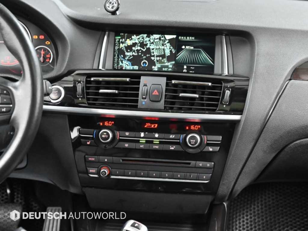 BMW X3 — photo 14