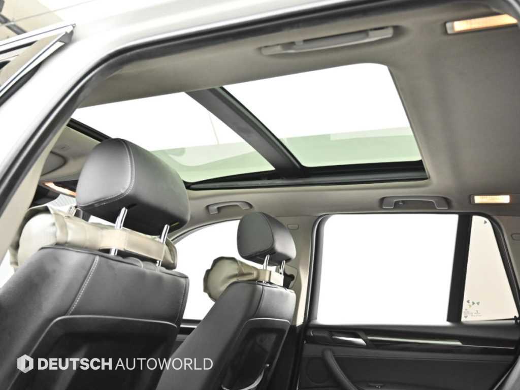 BMW X3 — photo 18