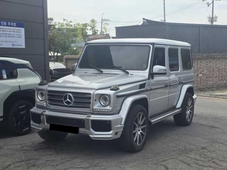 Mercedes-Benz G-Class — photo 01