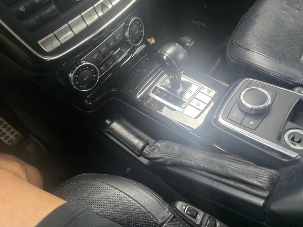 Mercedes-Benz G-Class — photo 14