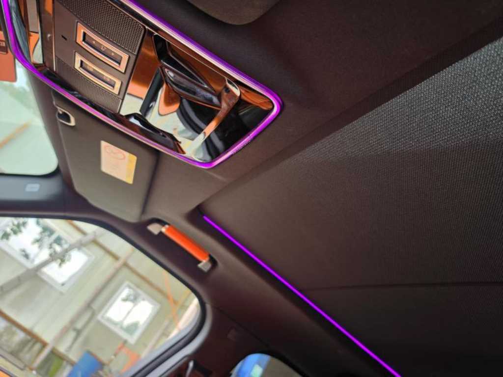 Land Rover Range Rover — photo 10