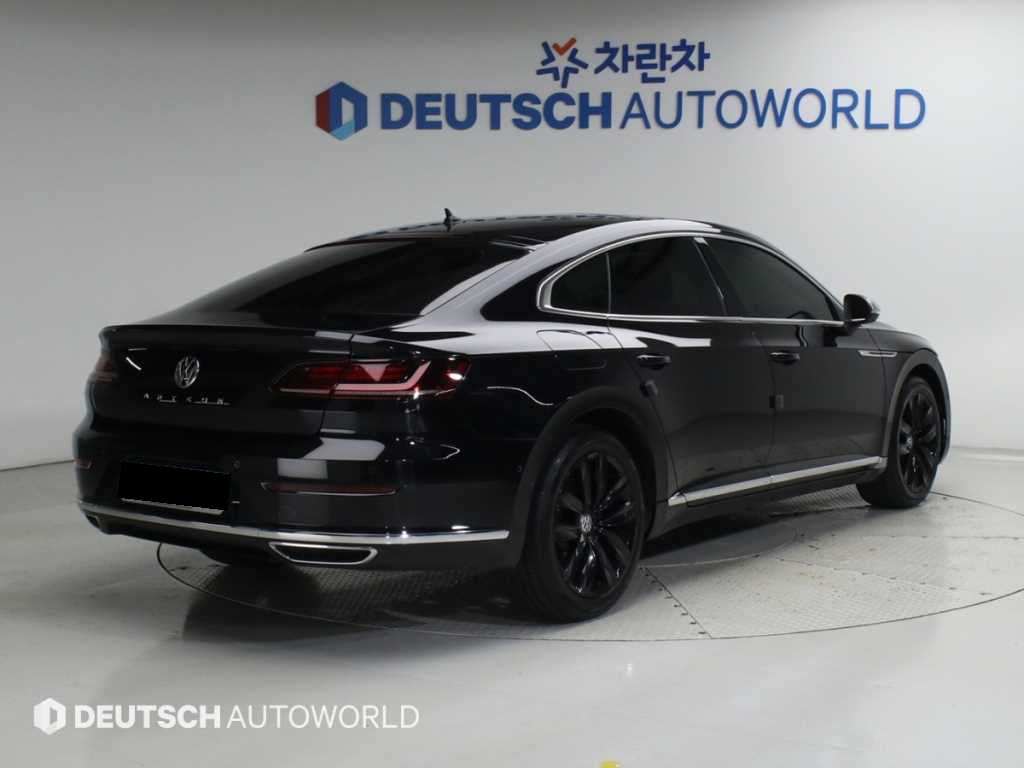 Volkswagen Arteon — photo 02