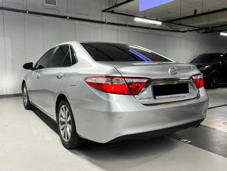 Toyota Camry — photo 04