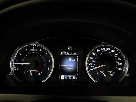 Toyota Camry — photo 06