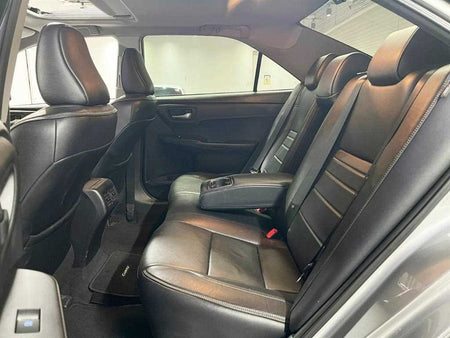 Toyota Camry — photo 17