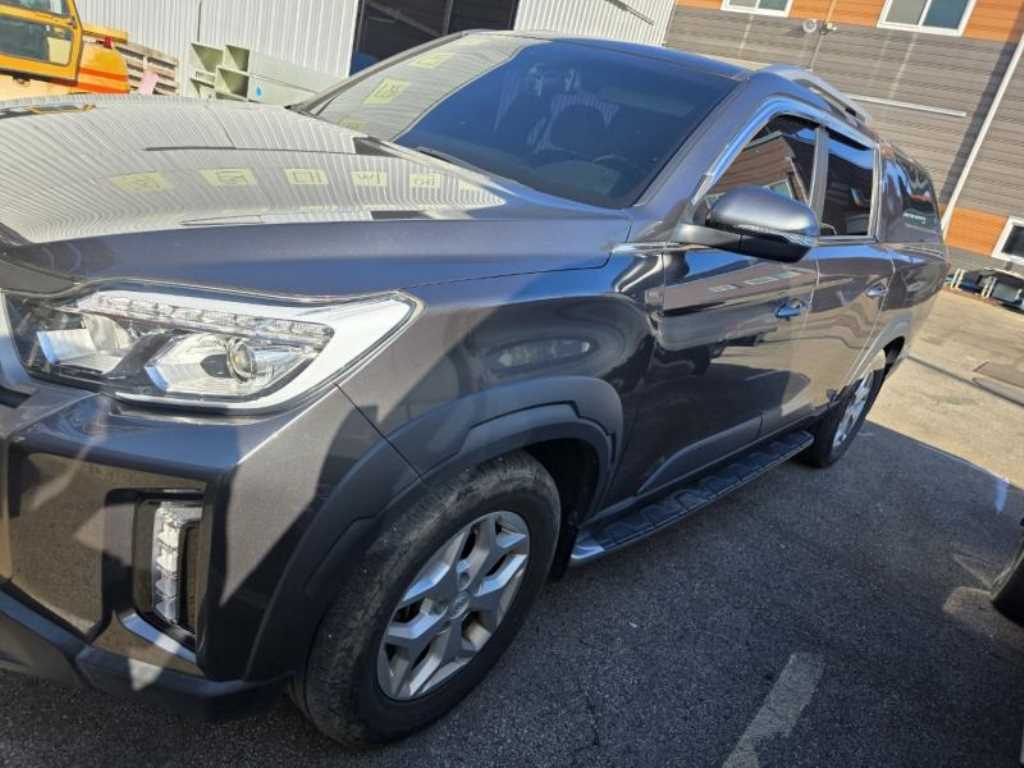 KGM Rexton — photo 01
