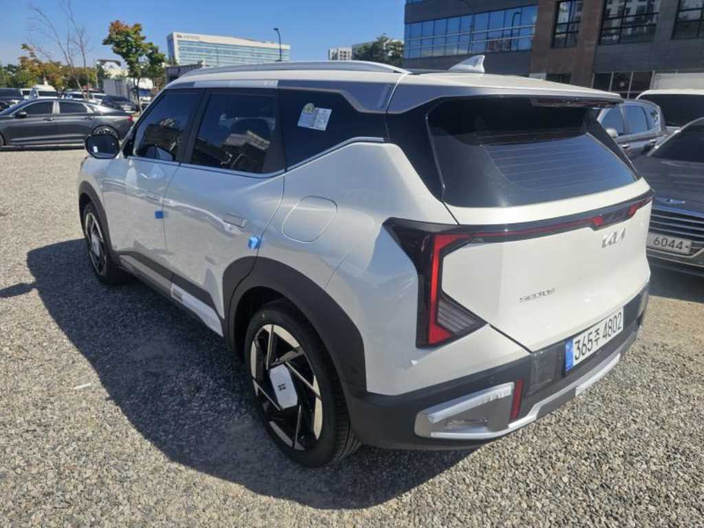 Kia Seltos — photo 05