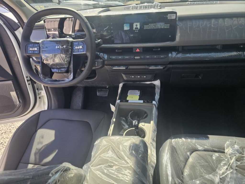 Kia Seltos — photo 09