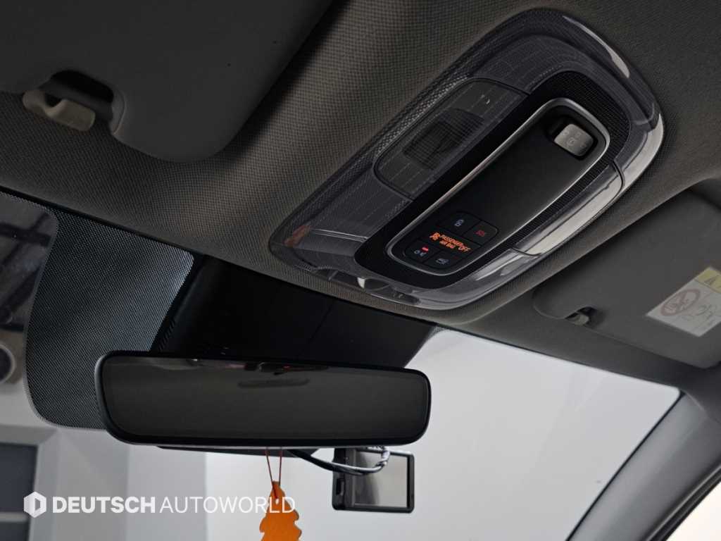 Hyundai Avante — photo 14