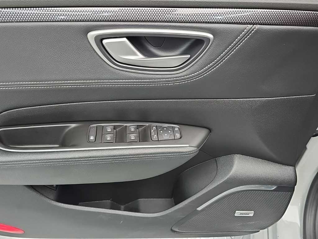 RENAULT SM6 — photo 16