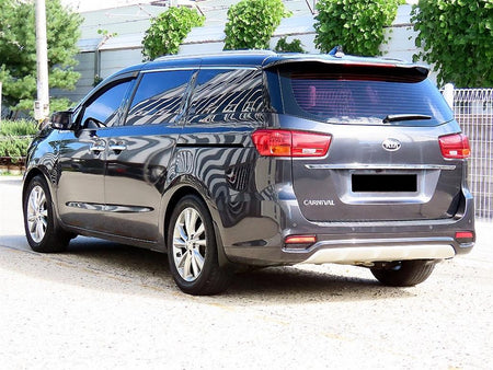 Kia Carnival — photo 03