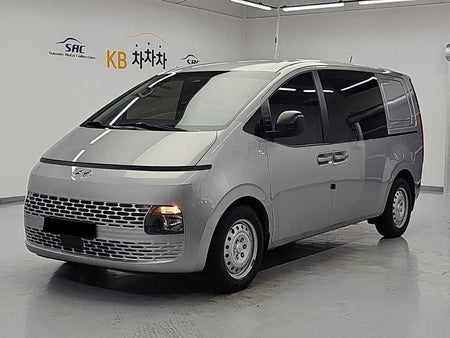 Hyundai Staria — photo 01